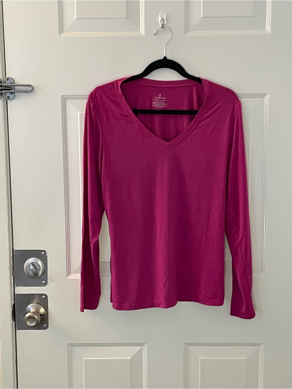 Caslon Long Sleeve V-Neck Tee in Fuchsia